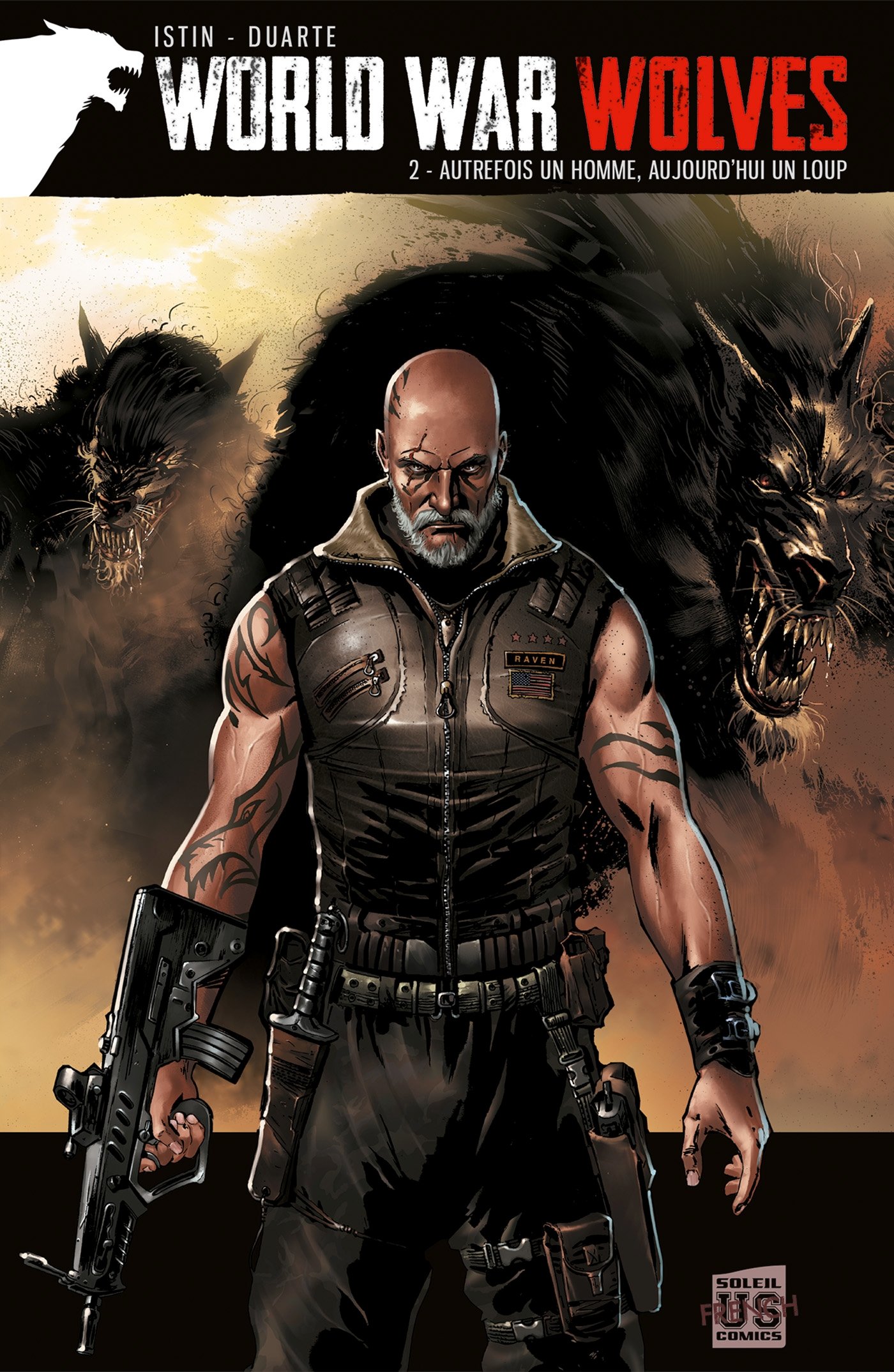 jaquette livre World War Wolves T2 - Autrefois un homme, aujourd'hui un loup