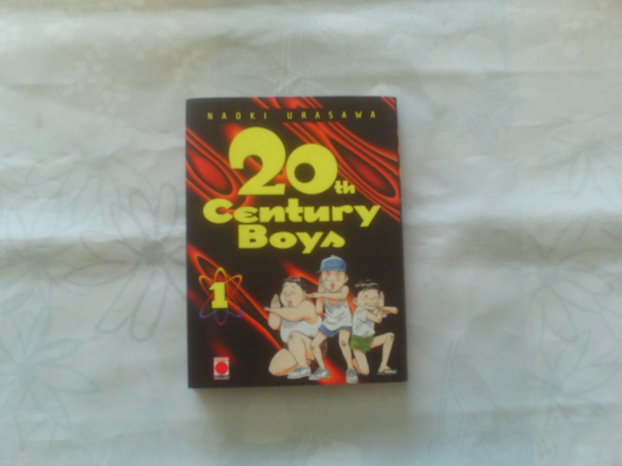 jaquette livre Best Of - 20th Century Boys, tome 1 : 481 - Prix de la meilleure série, Angoulême 2004