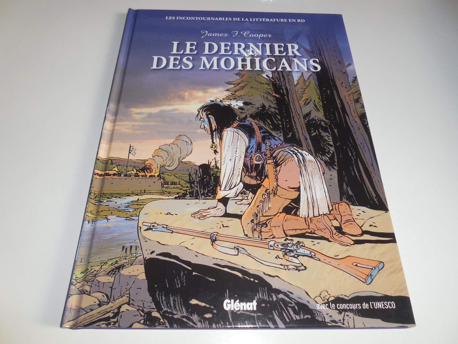 jaquette livre LES INCONTOURNABLES DE LA LITTERATURE EN B.D/ LE DERNIER DES MOHICANS