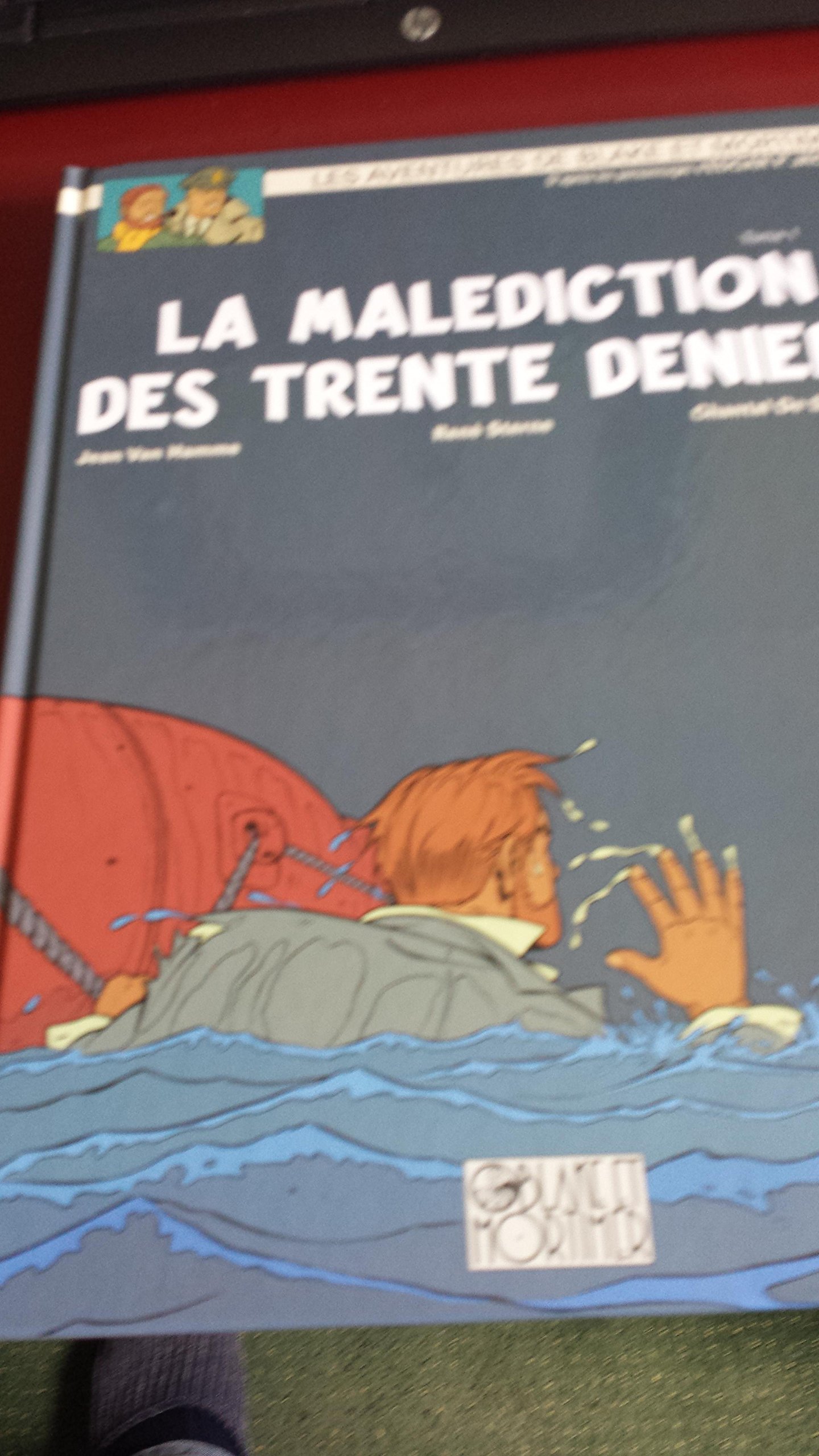 jaquette livre Blake et Mortimer, n° 19 : La Malédiction des trente deniers (1re partie)