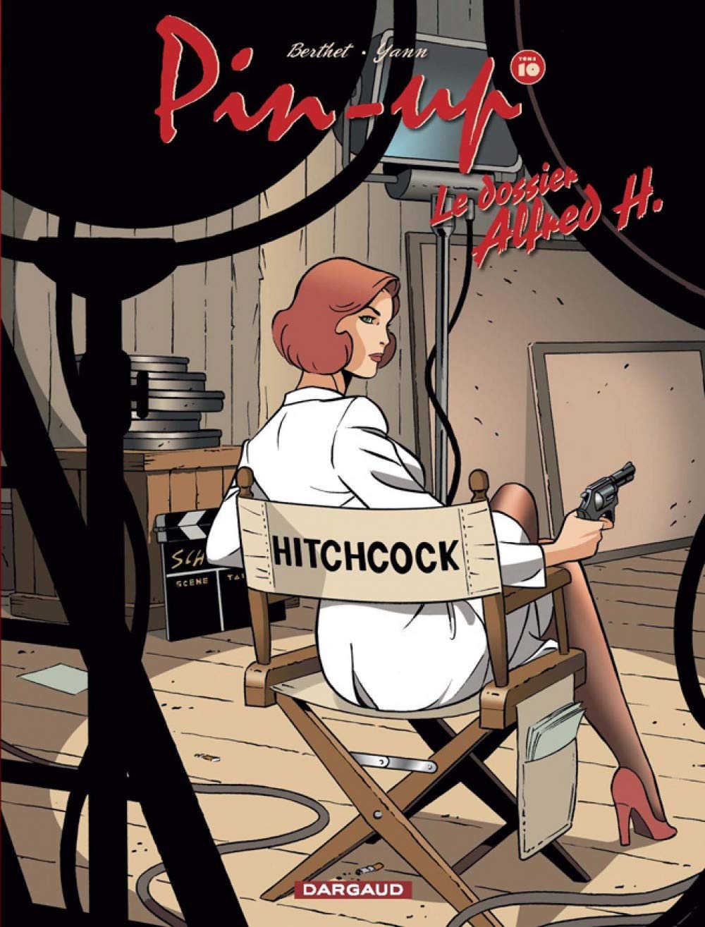 jaquette livre Pin-Up, tome 10 : Le dossier Alfred H.