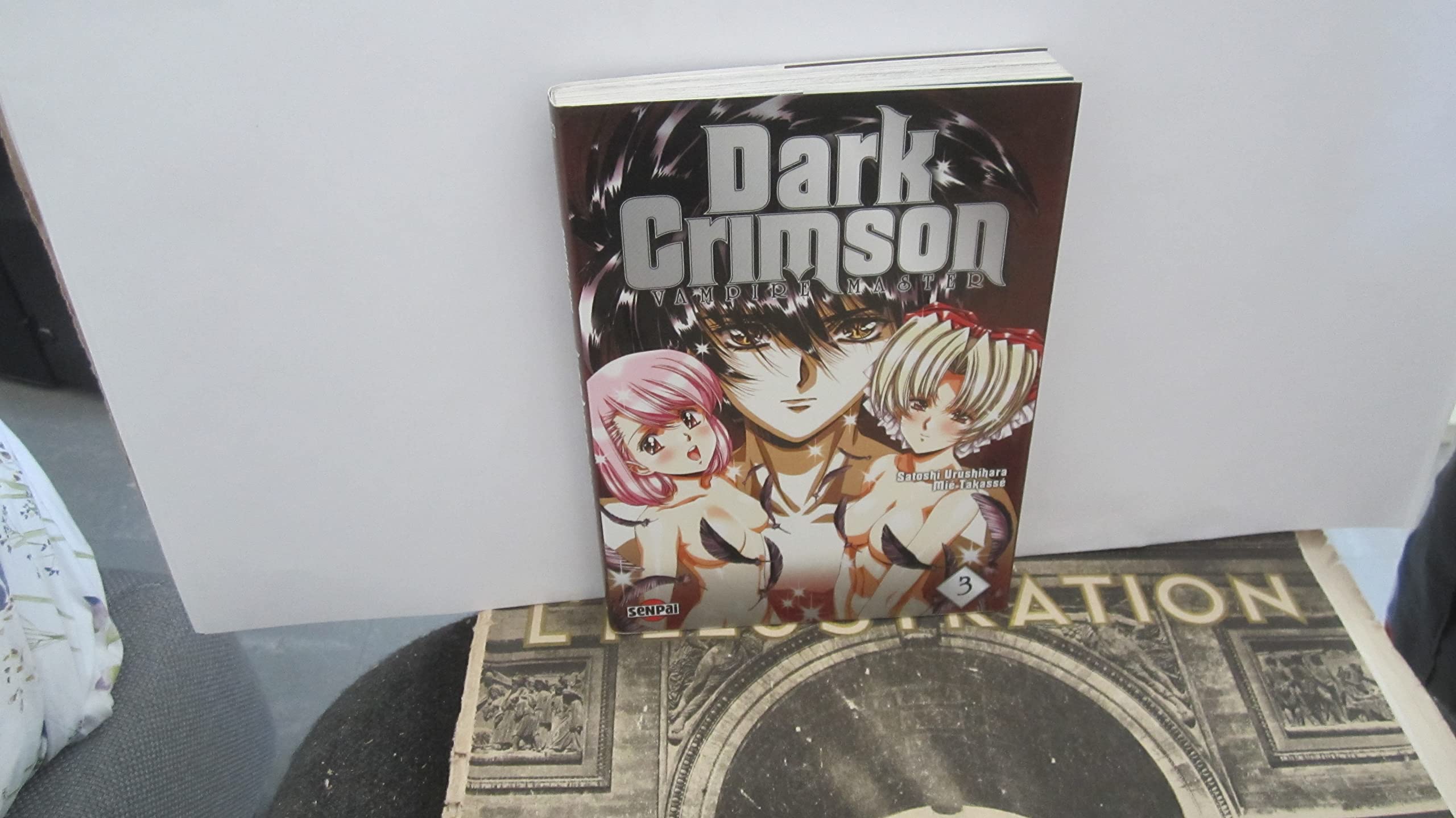 jaquette livre Dark Crimson Vampire Master, tome 3