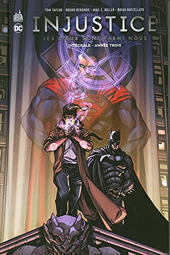 jaquette livre Injustice : Les Dieux Sont Parmi Nous Intégrale Tome 3 - Année Trois