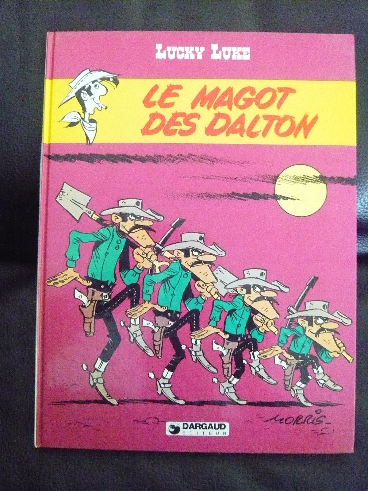 jaquette livre Lucky luke, tome 16 : Le magot des dalton