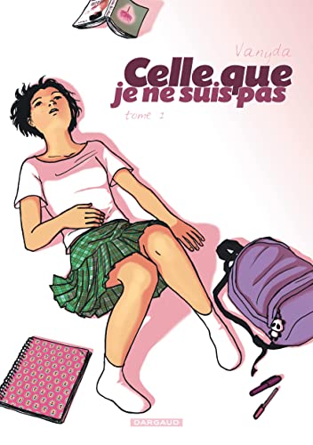 jaquette livre Celle que... Je ne suis pas (Poche) - Tome 1