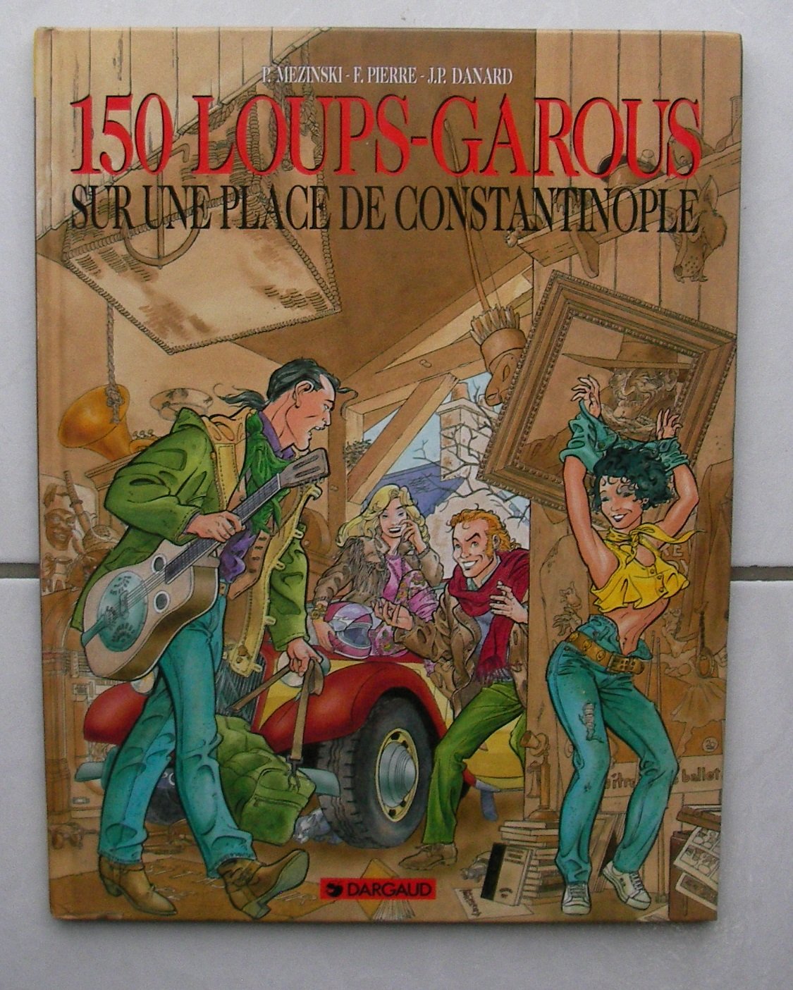 jaquette album 150 loups-garous sur une place de Constantinople
