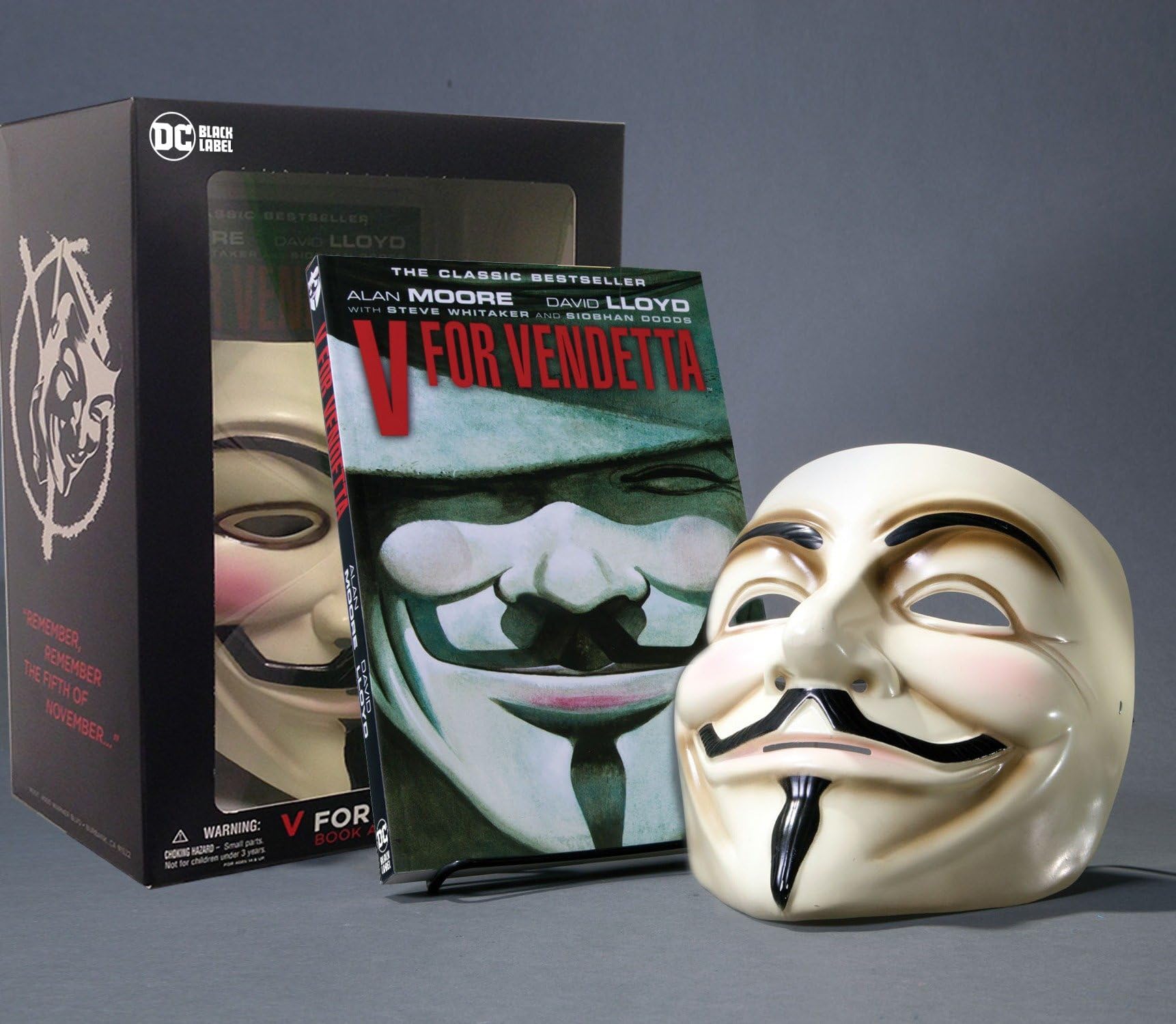 jaquette album V for Vendetta Book & Mask Set