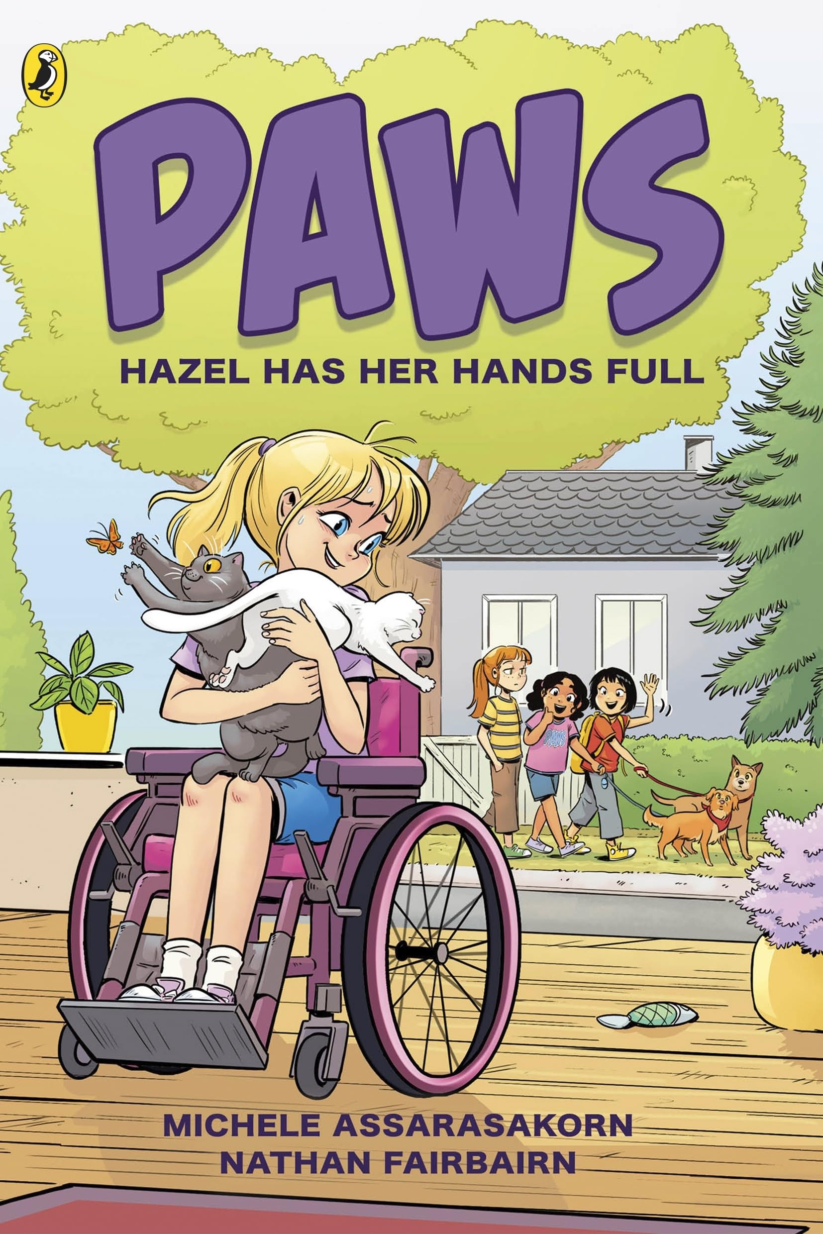 jaquette album PAWS: Hazel Has Her Hands Full: An adorable graphic novel series about friendship and pets perfect for fans of The Baby-Sitters Club