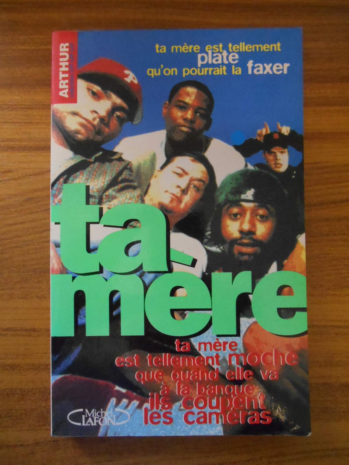 jaquette album Ta mère Tome 1: Ta mère