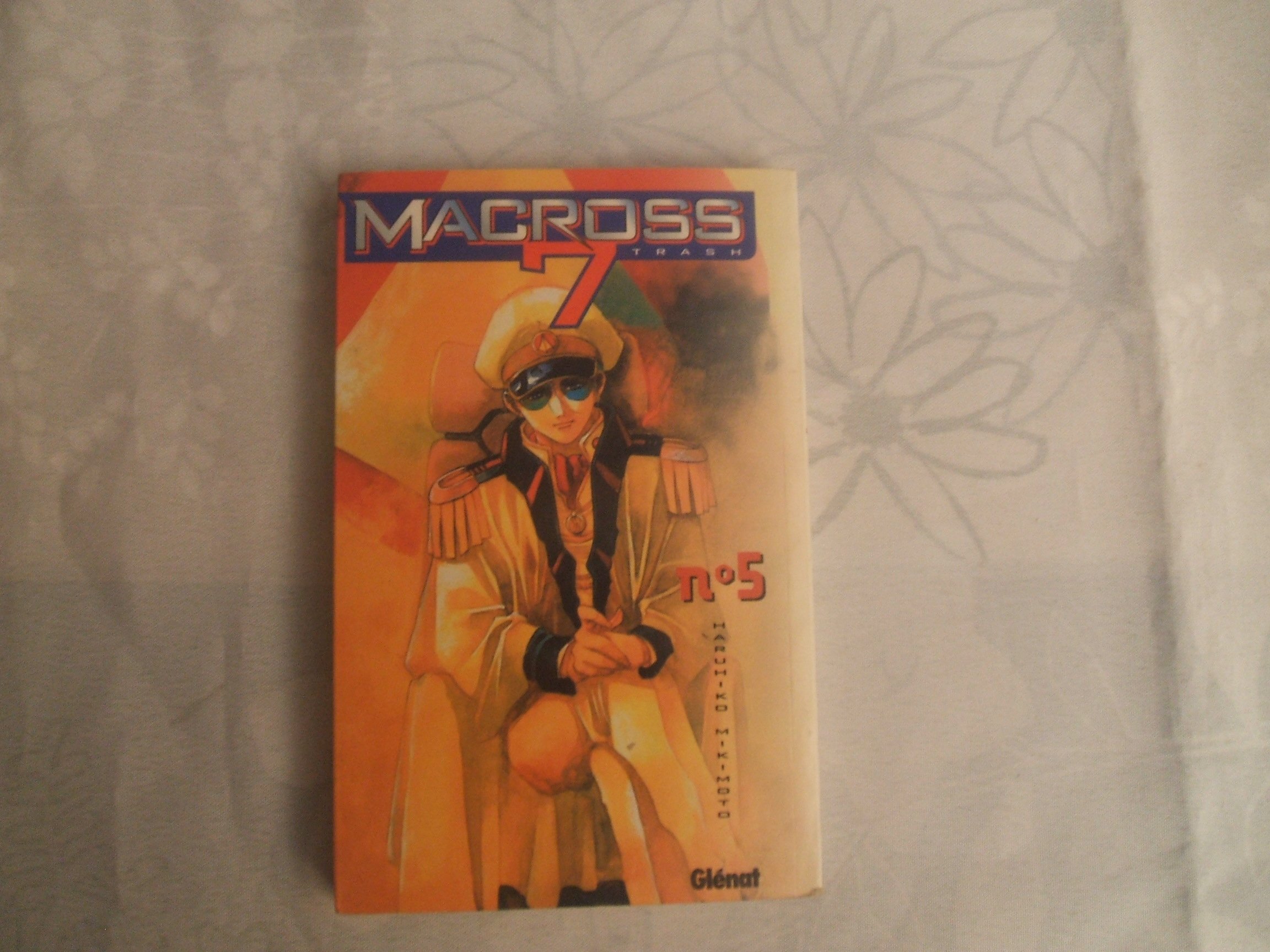 Macross 7 Trash